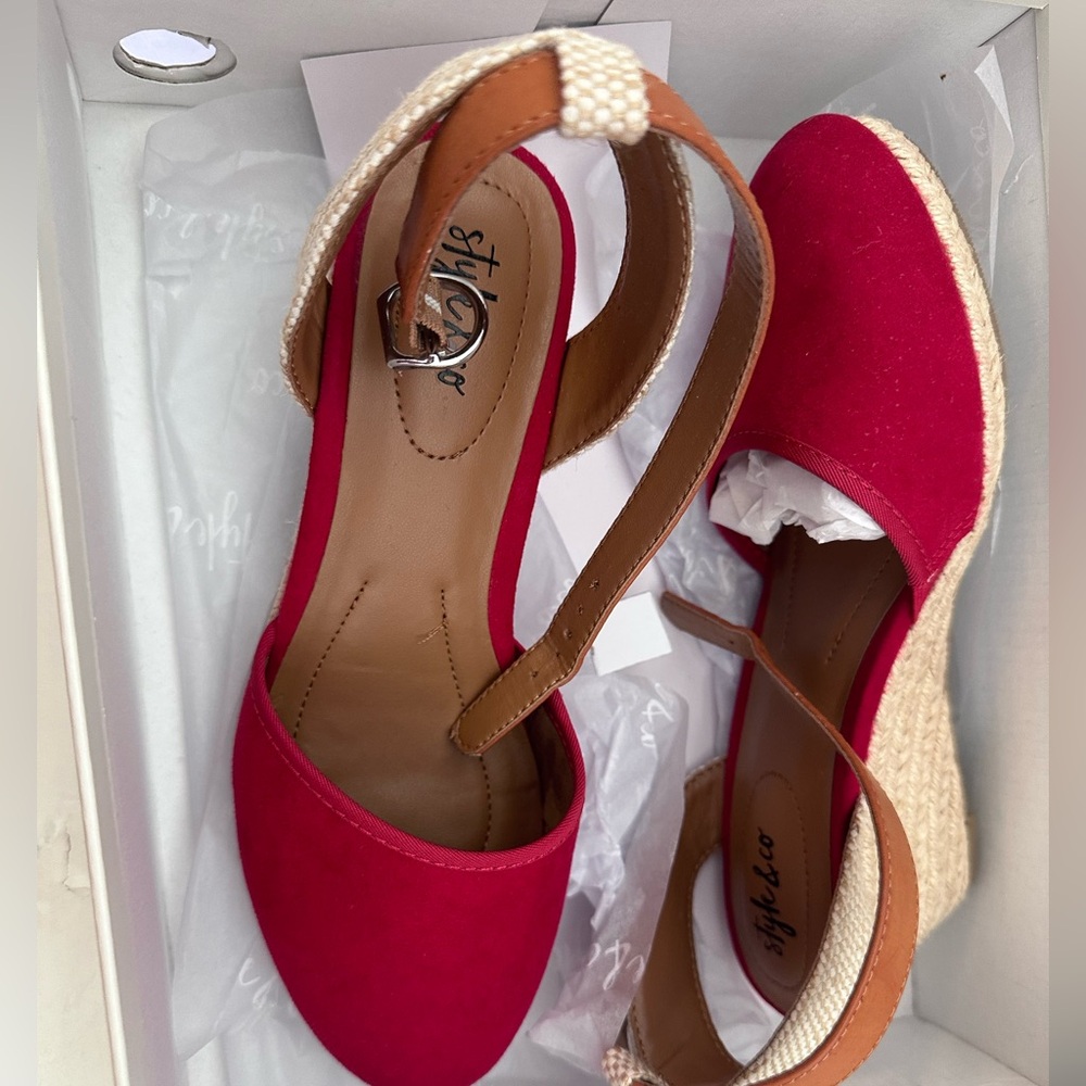Suede wedge
